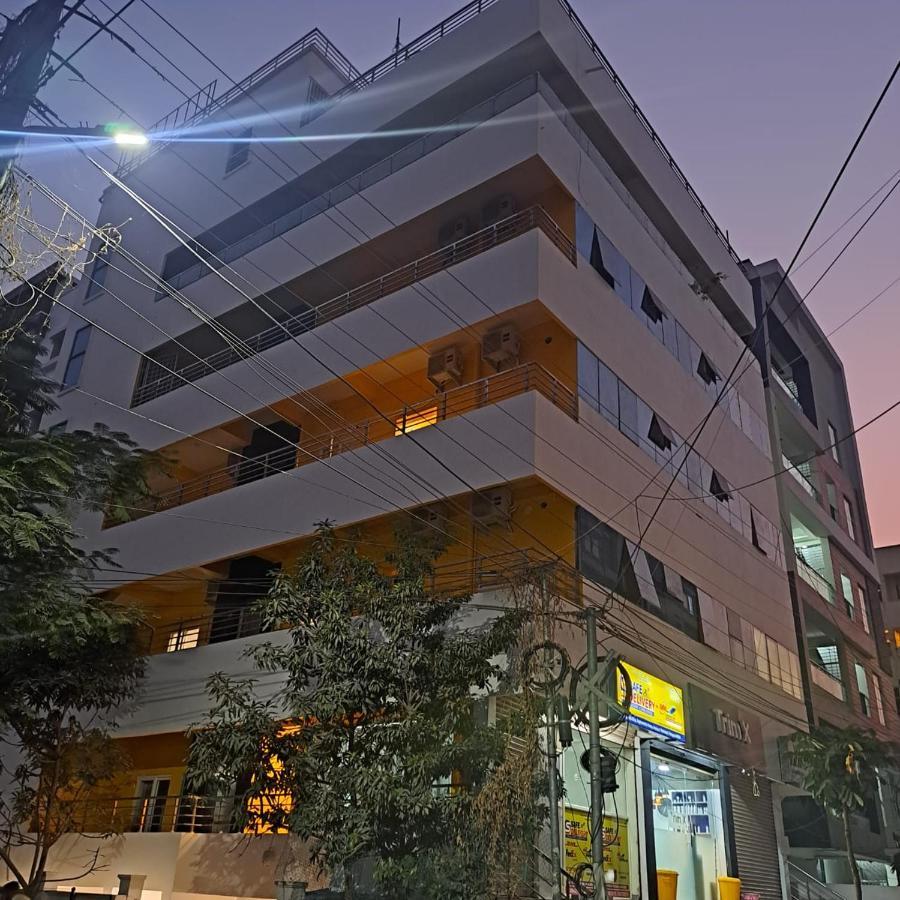 Yellow Bells Signature Hitec City Hyderabad Exterior photo